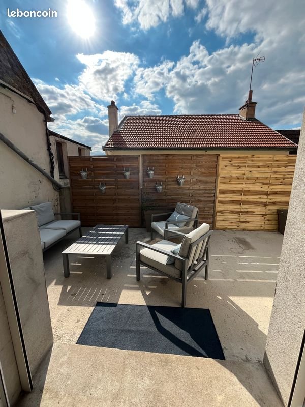 Appartement à louer, 70m², Ouroux-sur-Saône