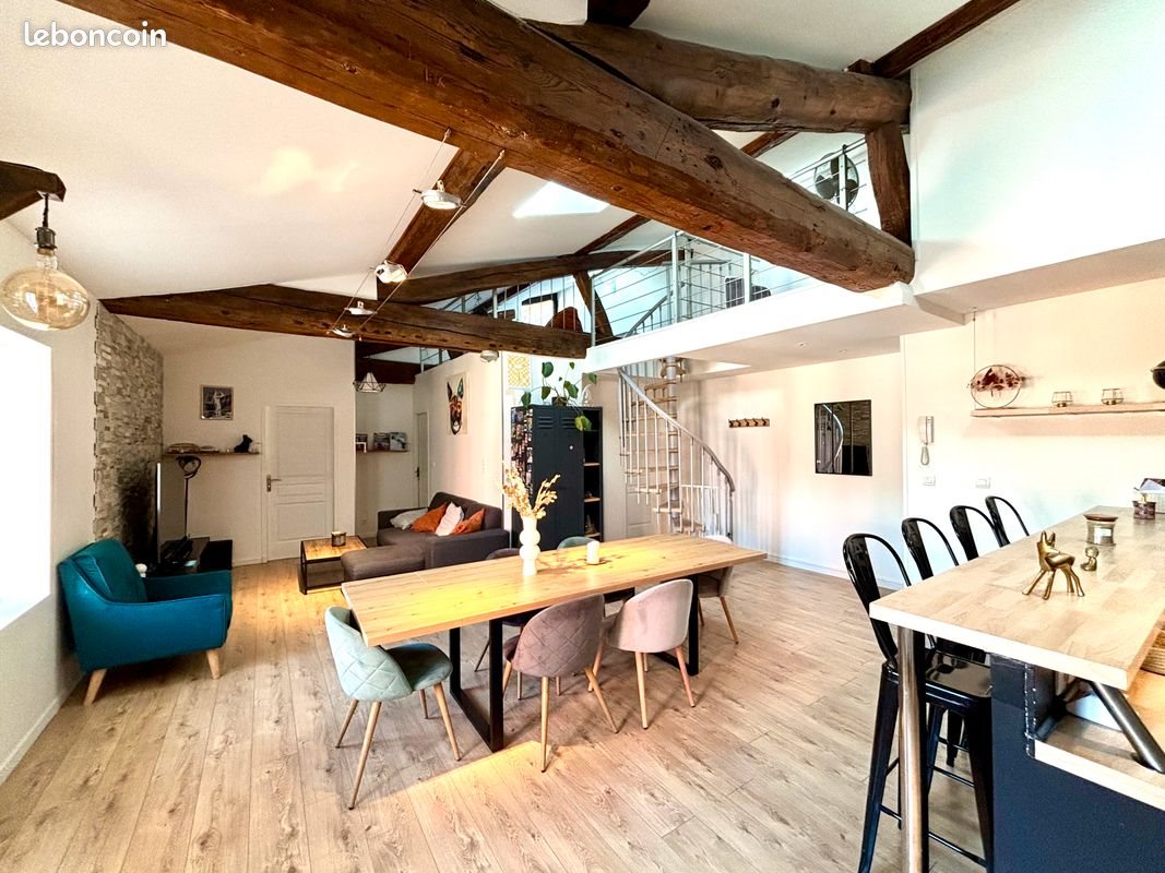Appartement à vendre, 92m², Saint-Laurent-sur-Saône