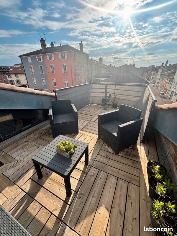 Appartement à vendre, 92m², Saint-Laurent-sur-Saône