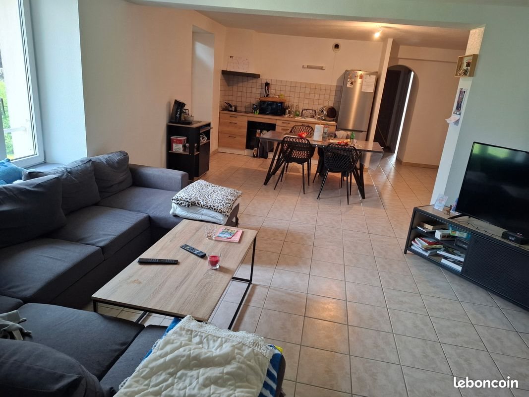Appartement à louer, 100m², Breuches