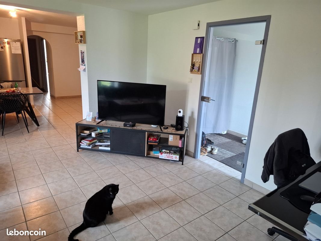 Appartement à louer, 100m², Breuches