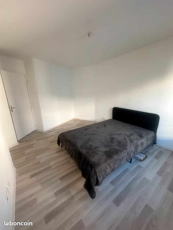 Appartement à louer, 45m², Vaulx-en-Velin
