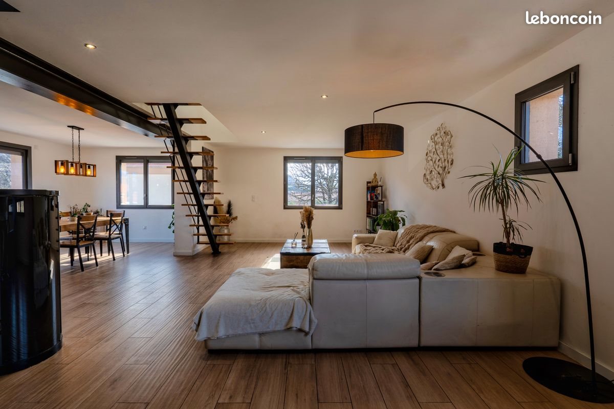 Maison à vendre, 140m², Vif