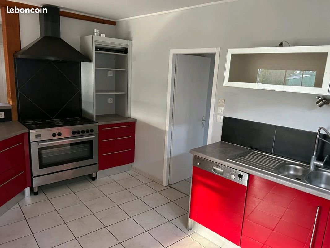 Maison à louer, 100m², Genac
