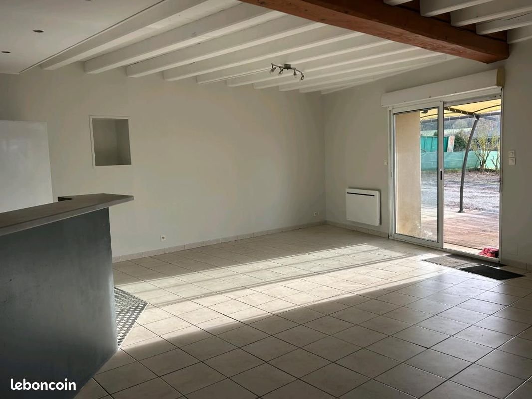 Maison à louer, 100m², Genac
