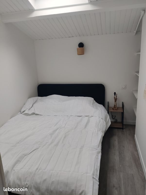 Appartement à louer, 28m², Rochefort
