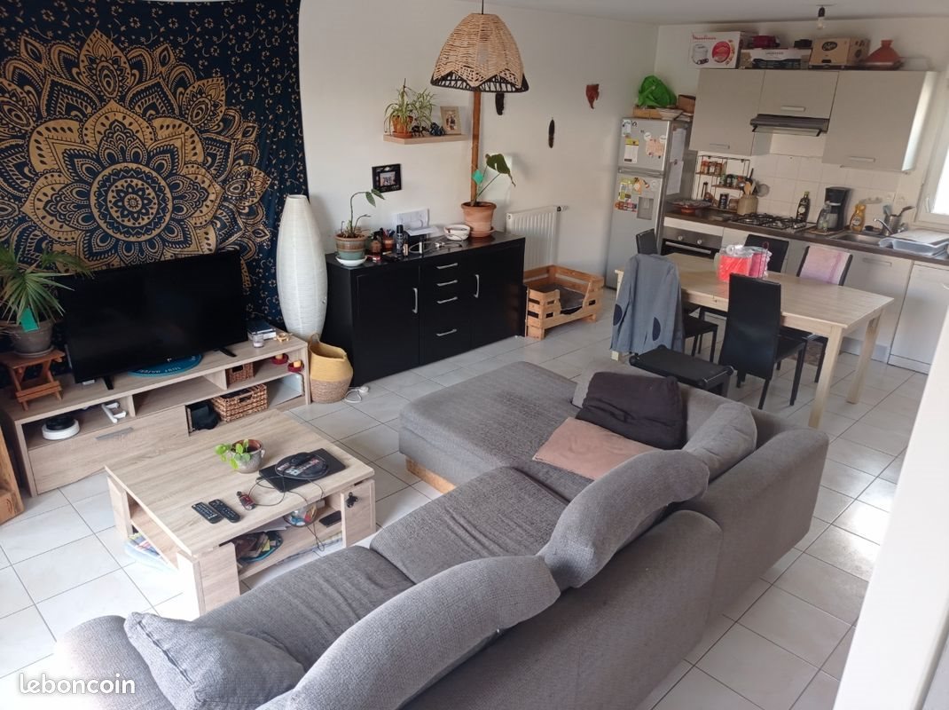 Maison à louer, 65m², Plescop
