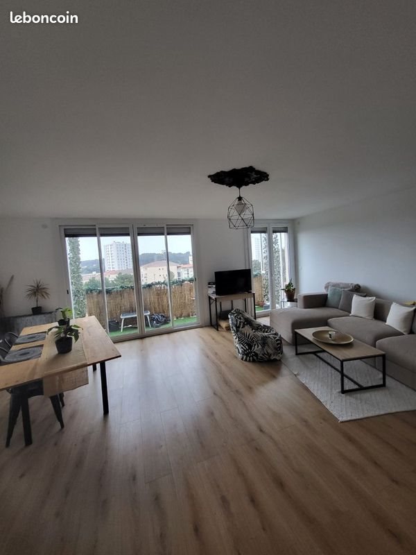 Appartement à vendre, 73m², Toulon