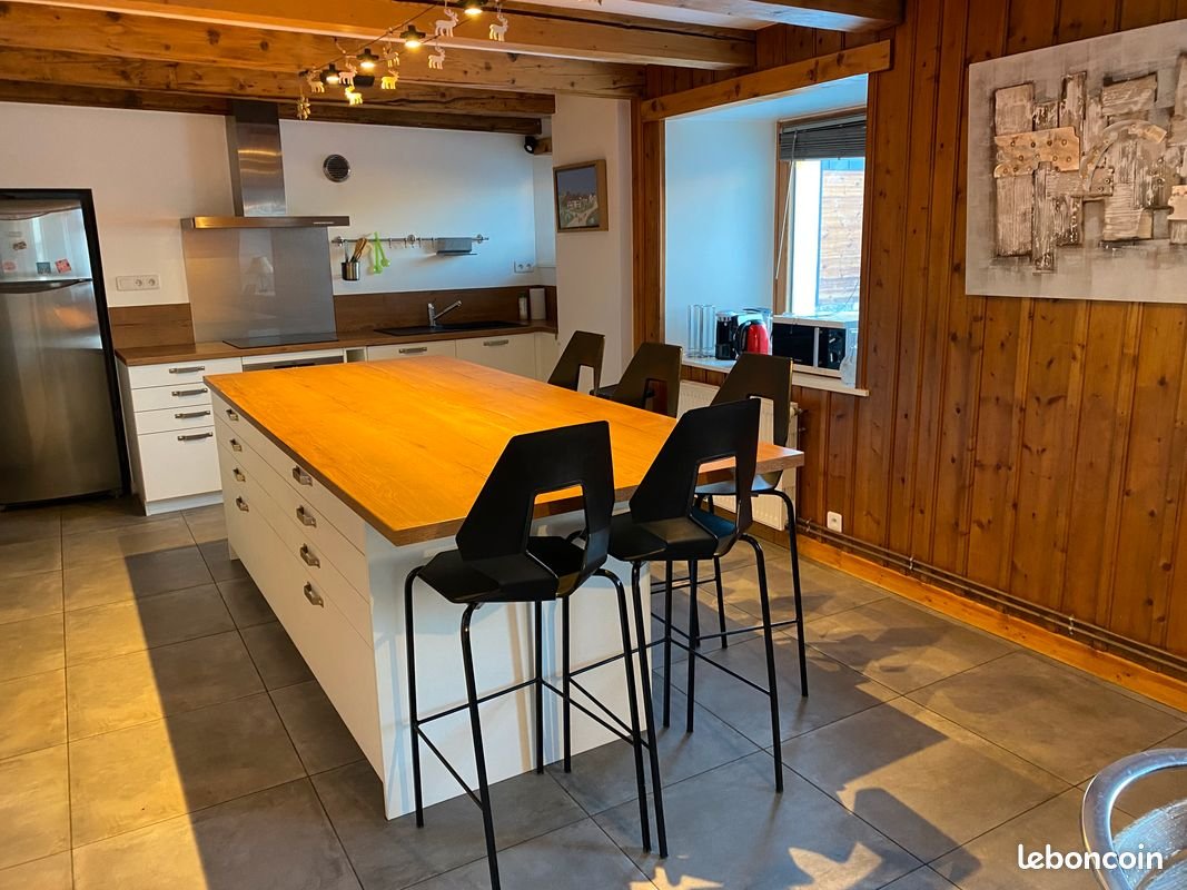 Appartement à louer, 145m², Longevilles-Mont-d'Or