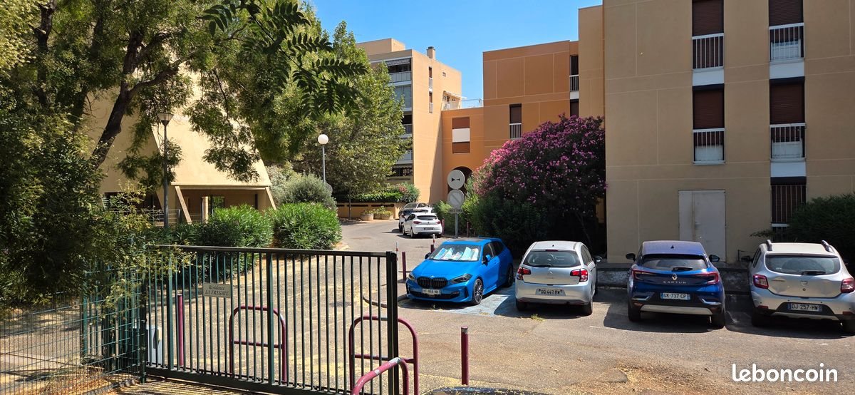 Appartement à louer, 85m², Marignane