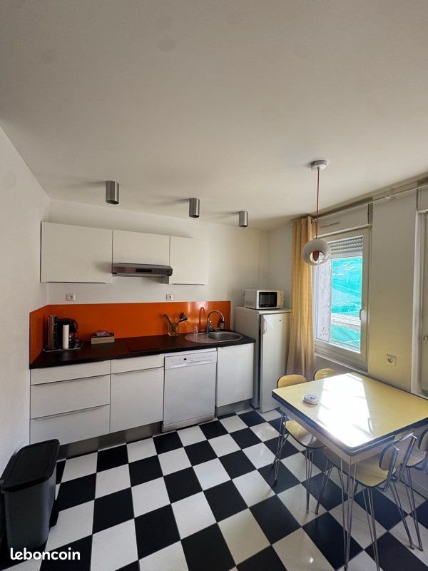 Appartement à louer, 21m², Marseille 7ème