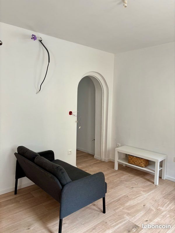 Appartement à louer, 28m², Saint-Arnoult-en-Yvelines