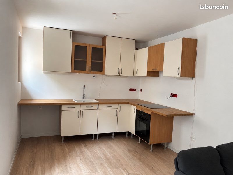 Appartement à louer, 28m², Saint-Arnoult-en-Yvelines