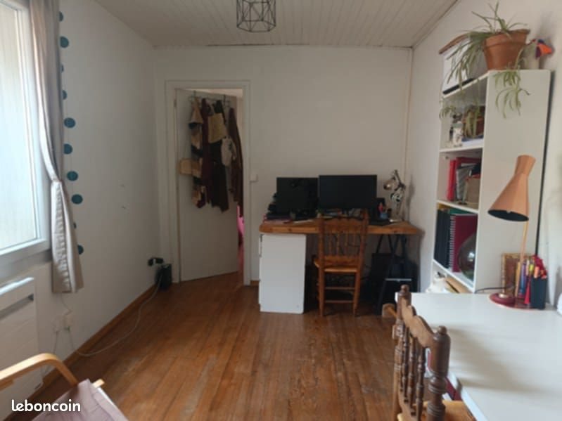 Appartement à louer, 60m², Burlats