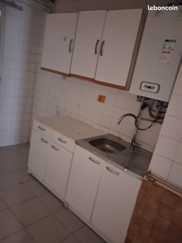 Appartement à louer, 54m², Marseille 3ème