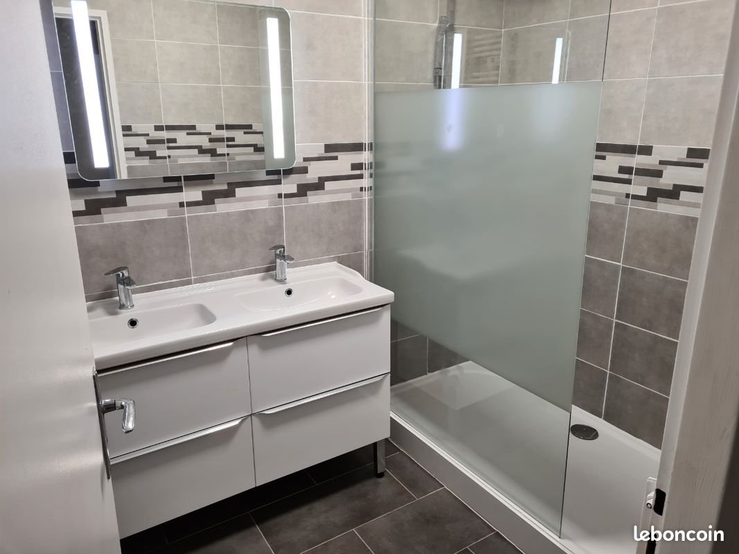 Appartement à louer, 65m², Marseille 10ème