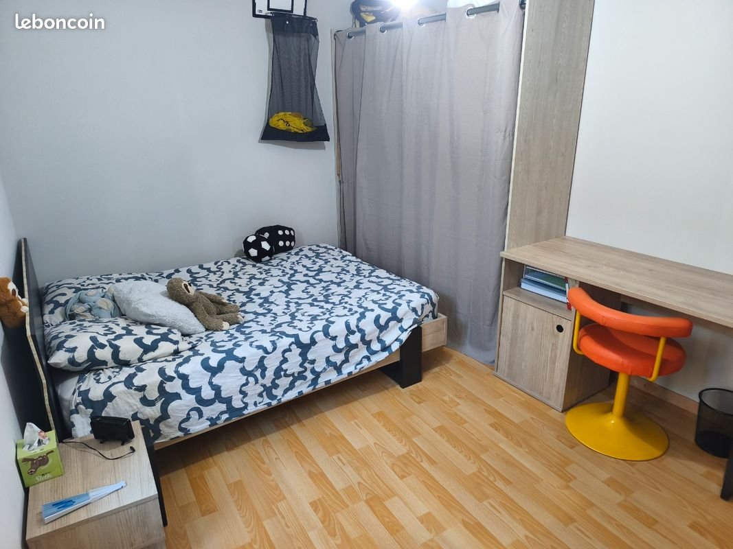 Maison à louer, 90m², Mozac