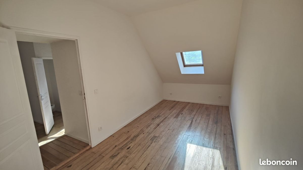 Appartement à louer, 55m², Villeneuve-l'Archevêque
