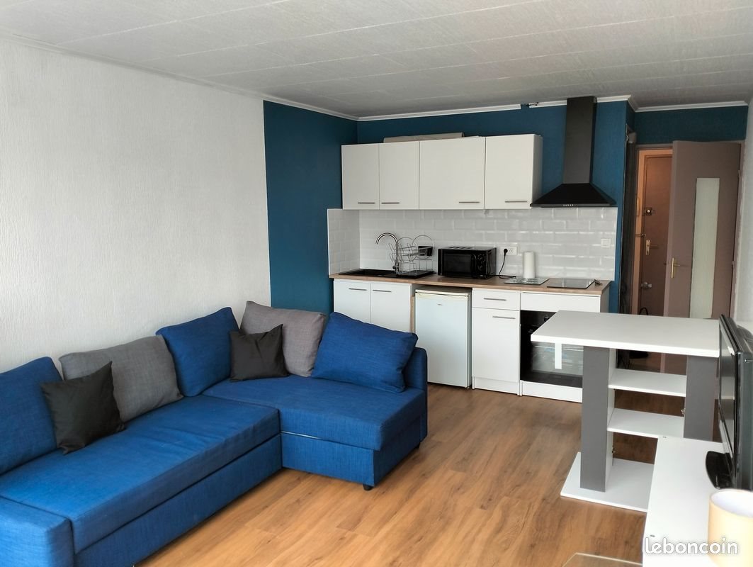 Appartement à louer, 25m², Nîmes
