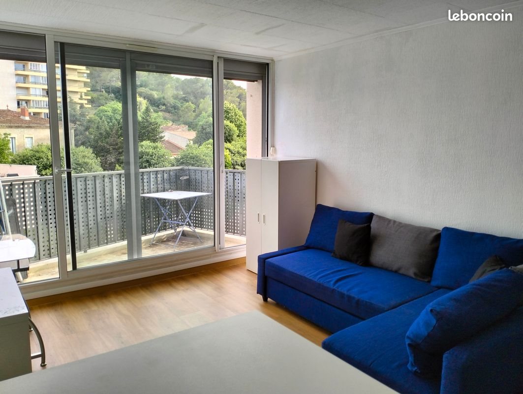 Appartement à louer, 25m², Nîmes