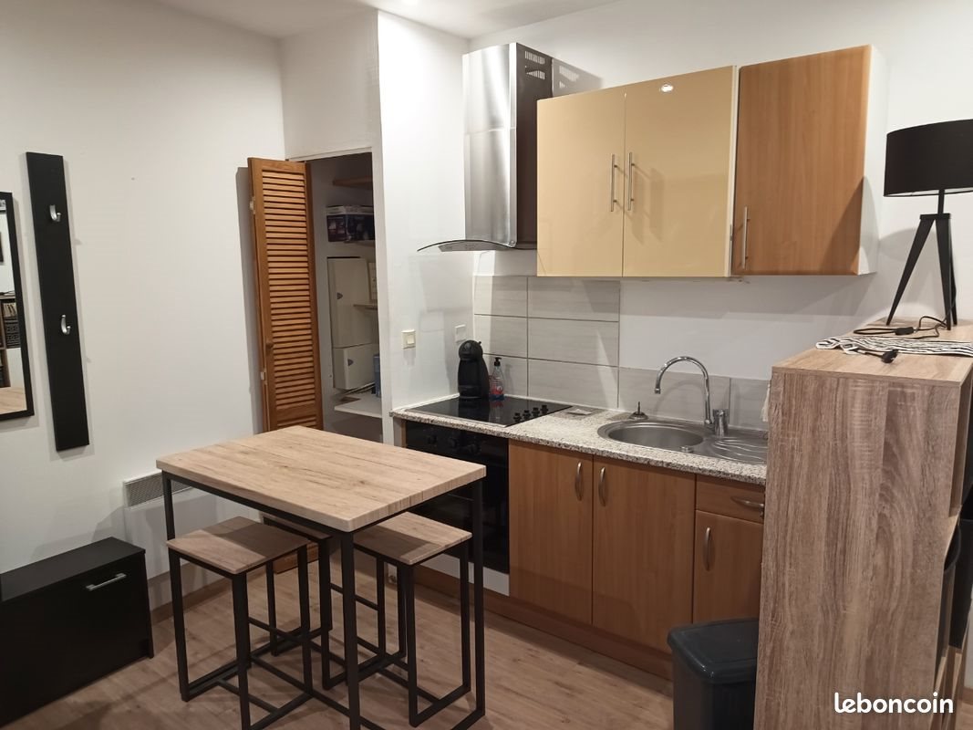 Appartement à louer, 22m², Mazan