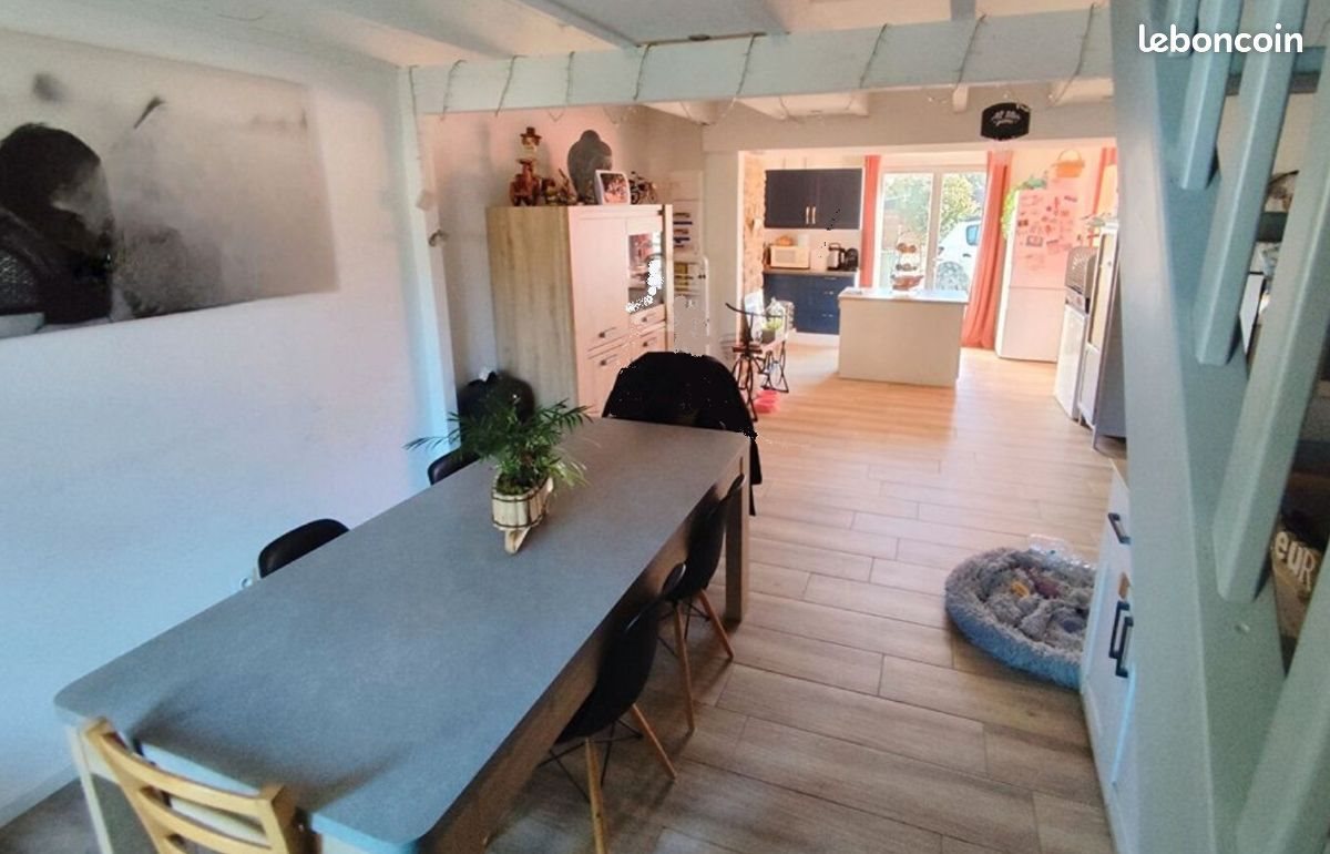 Maison à louer, 75m², Lusanger