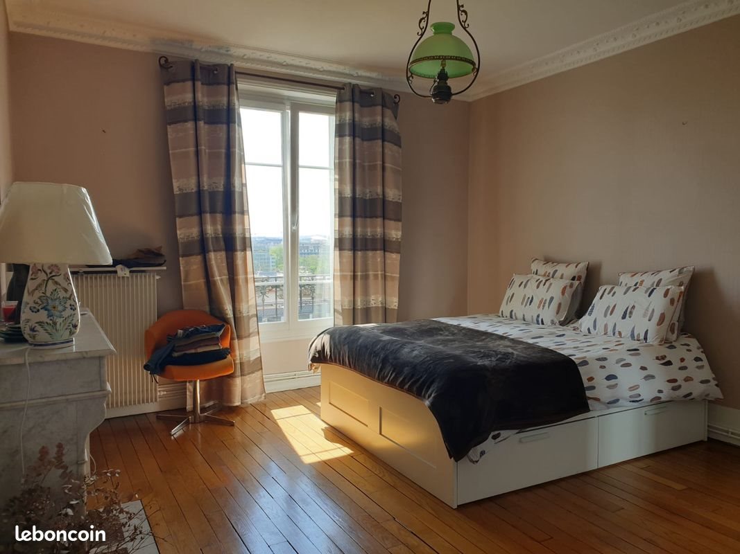Appartement à louer, 84m², Courbevoie