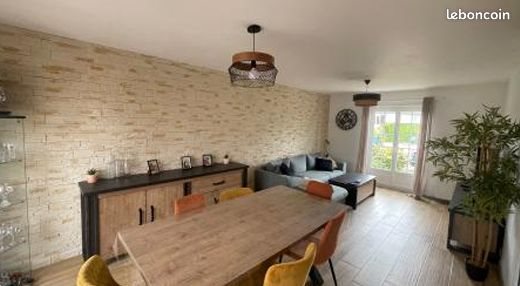 Maison à vendre, 80m², Montcornet