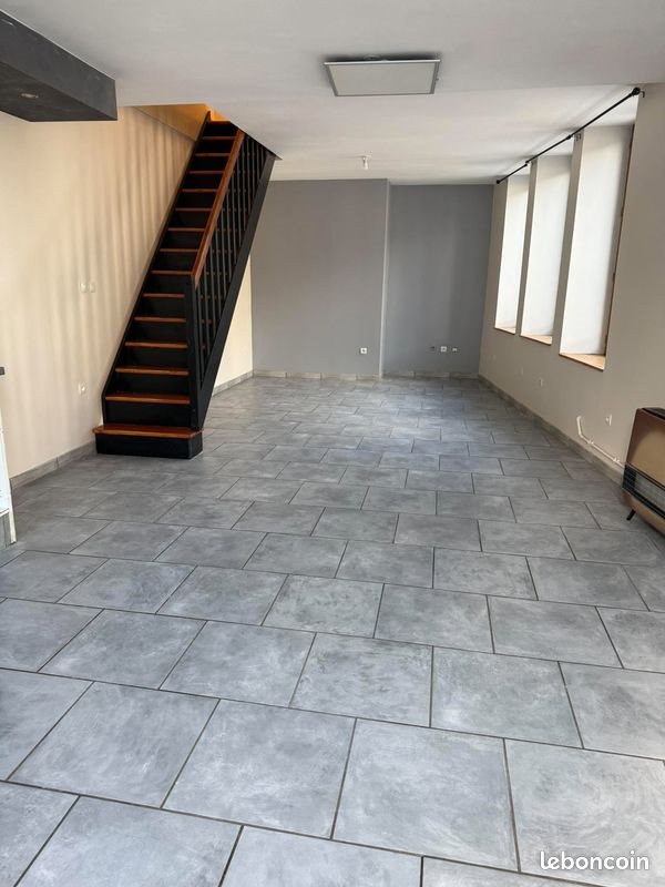 Maison à louer, 100m², Etroeungt
