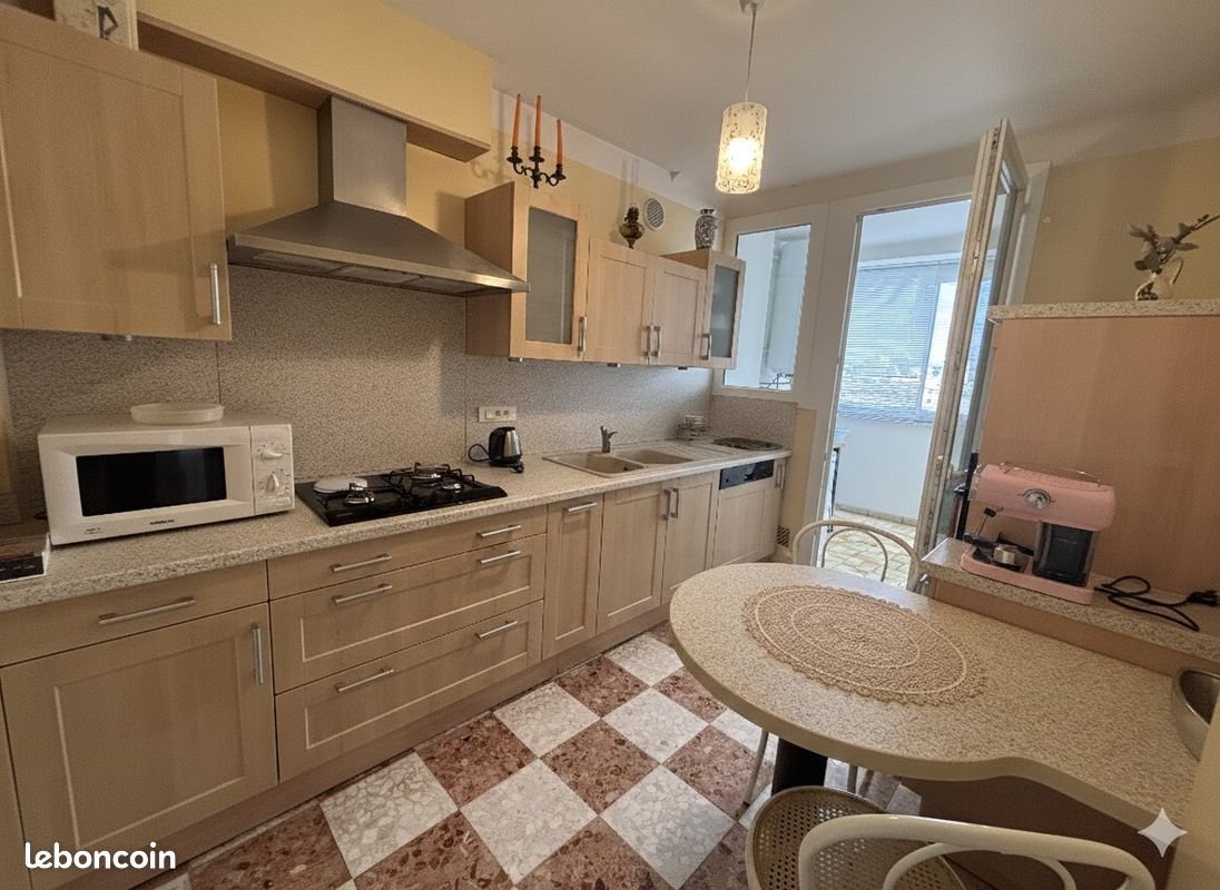 Appartement à vendre, 76m², Nîmes