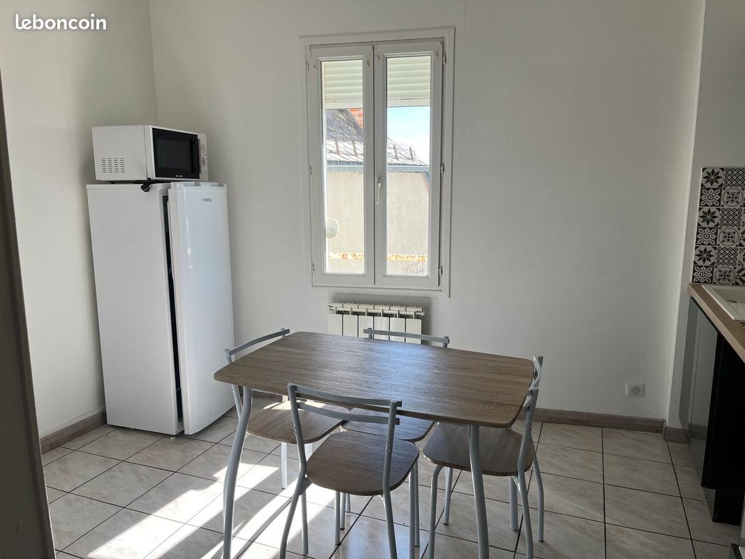 Appartement à louer, 38m², La Tour-d'Auvergne