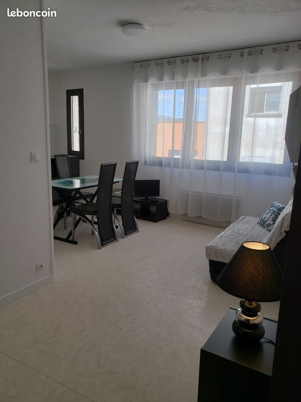 Appartement à louer, 32m², Rodez