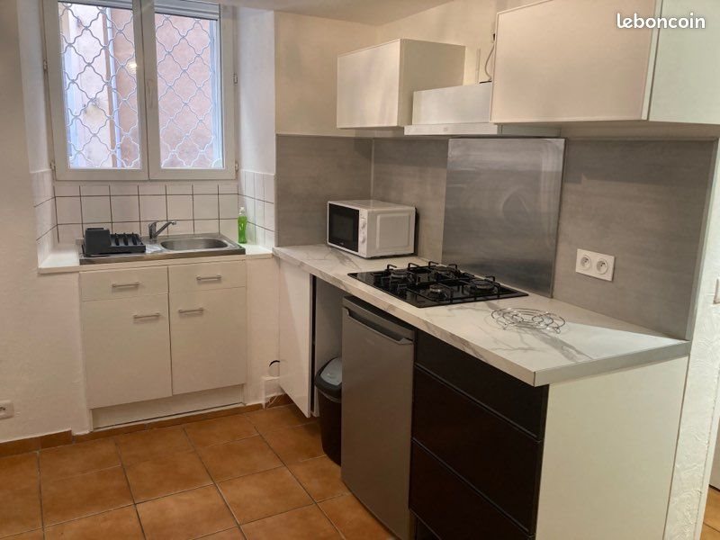 Appartement à louer, 28m², Thézan-lès-Béziers