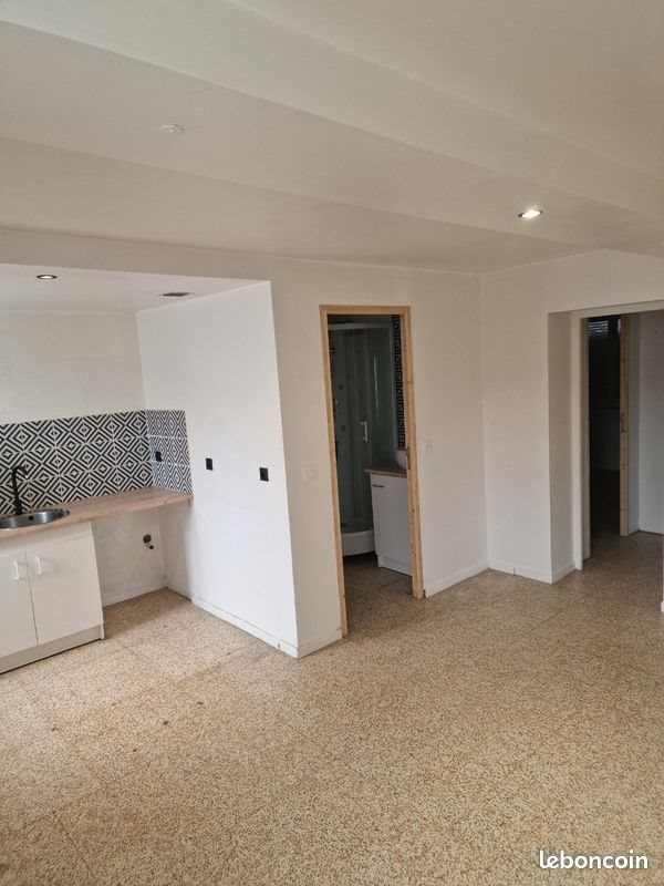 Appartement à louer, 50m², Houdain