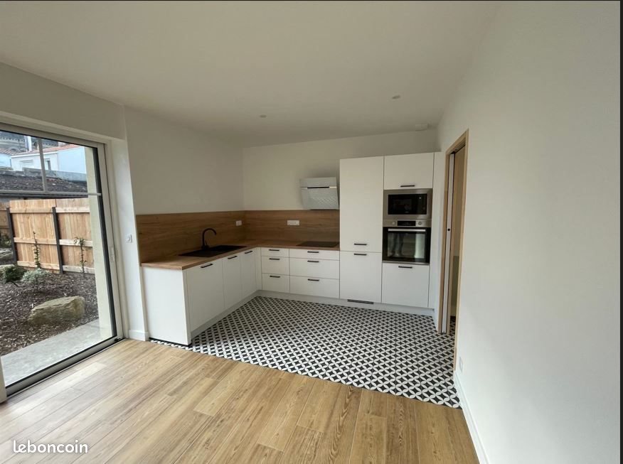 Maison à louer, 120m², Saint-Julien-de-Concelles