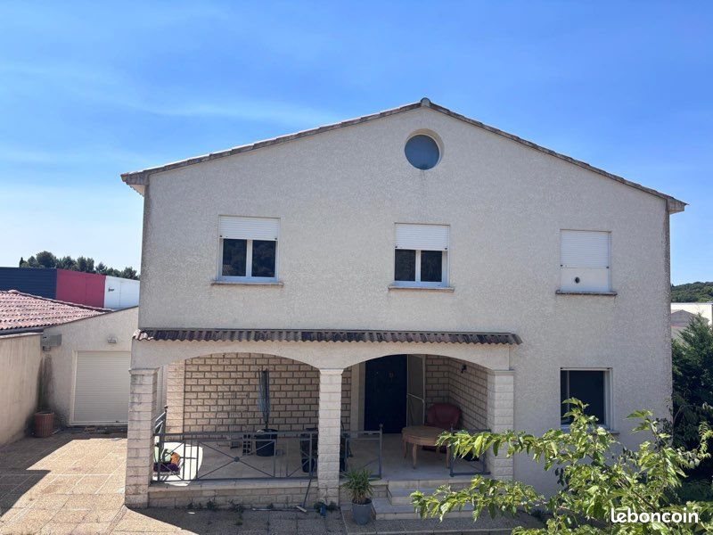 Maison à vendre, 204m², Tavel