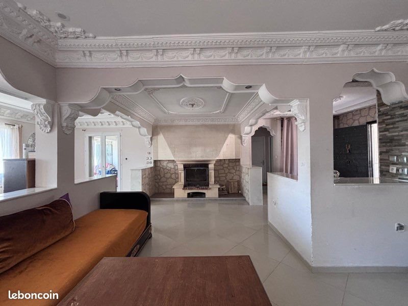 Maison à vendre, 204m², Tavel