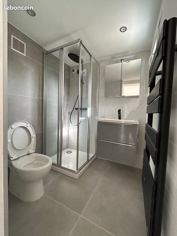 Appartement à louer, 27m², La Gaude