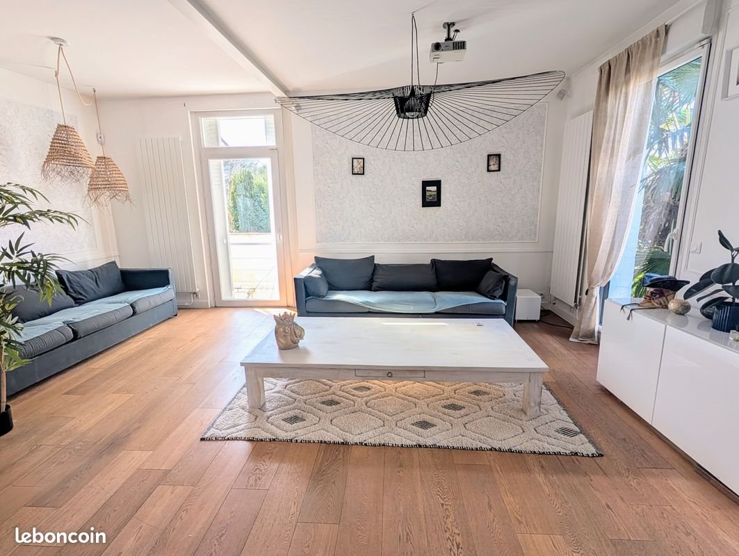 Maison à louer, 216m², Deuil-la-Barre