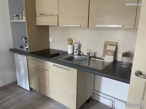 Appartement à louer, 39m², Nîmes