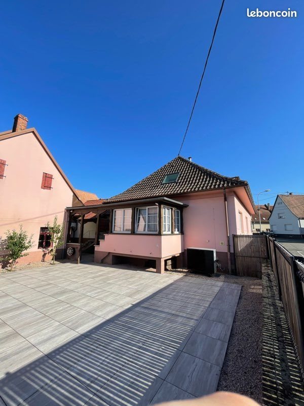 Appartement à louer, 90m², Lupstein
