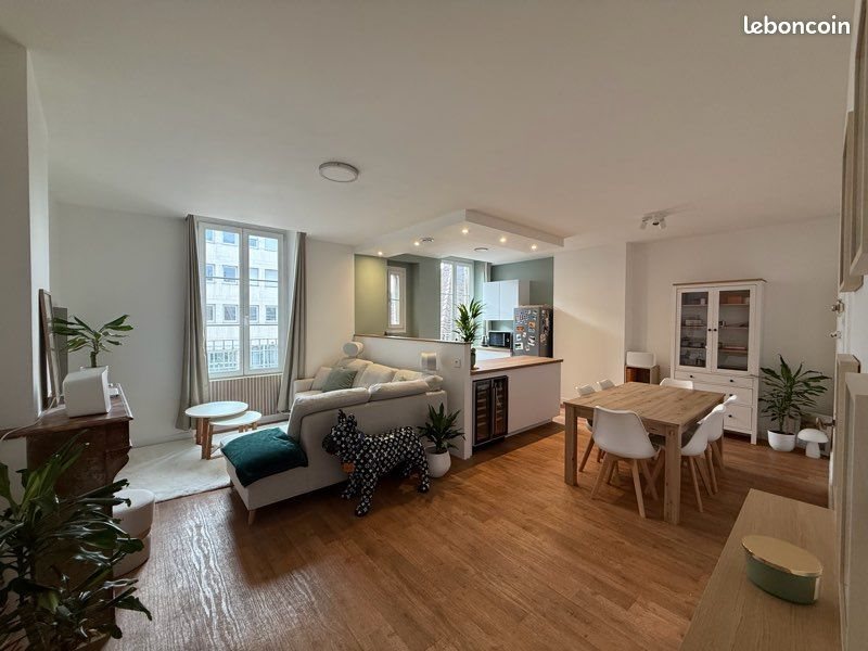 Appartement à vendre, 65m², Lons-le-Saunier