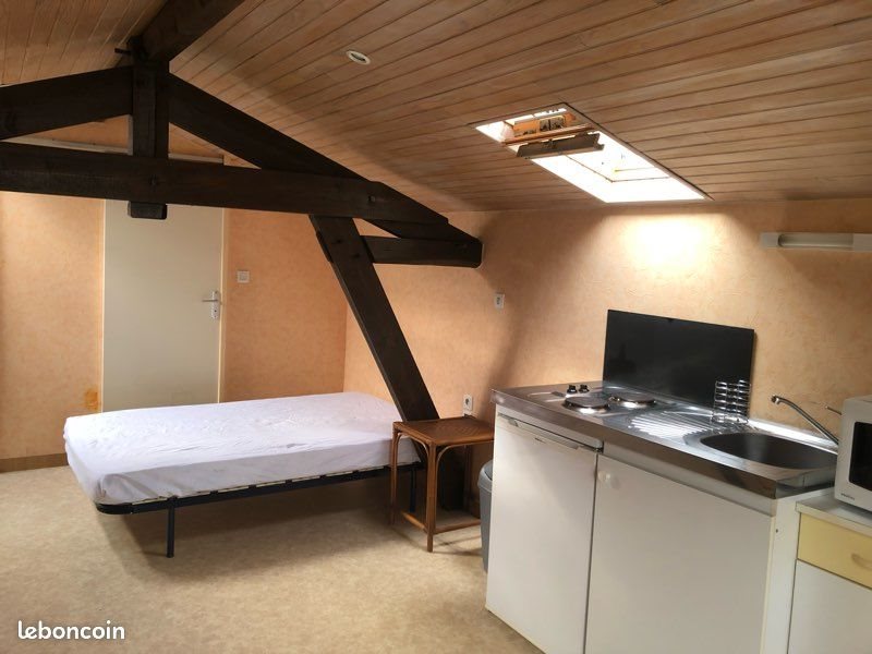 Appartement à louer, 20m², Rouillé