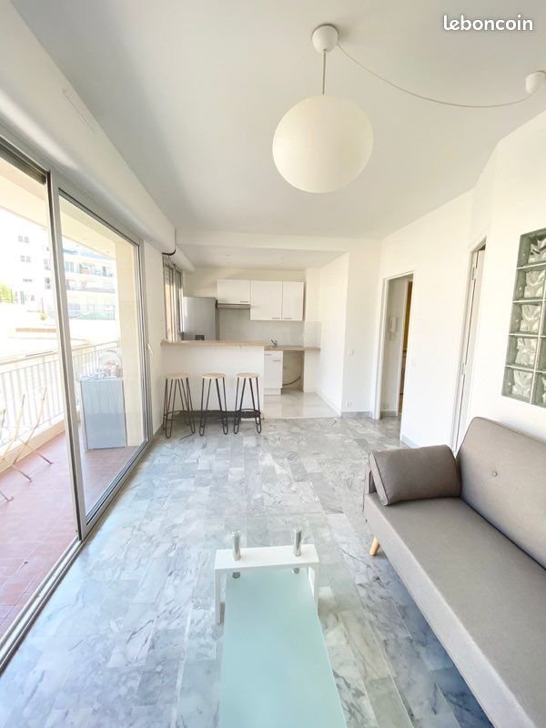 Appartement à louer, 30m², Antibes