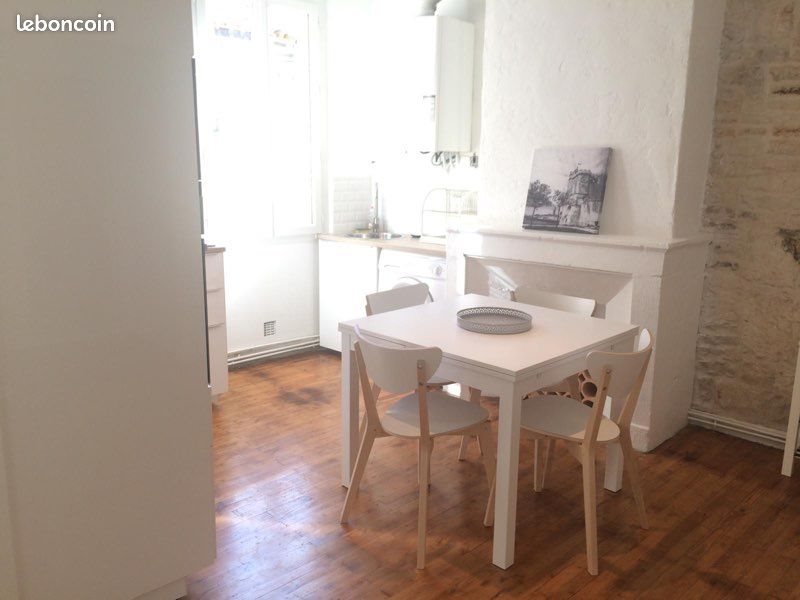Appartement à louer, 45m², Niort