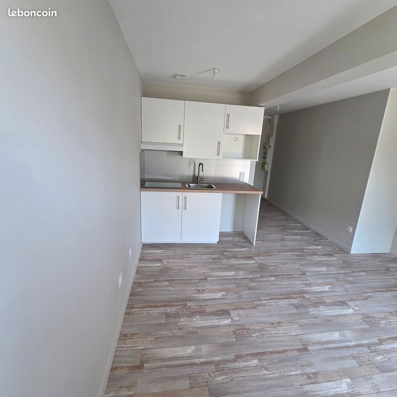 Appartement à louer, 36m², Pontgibaud