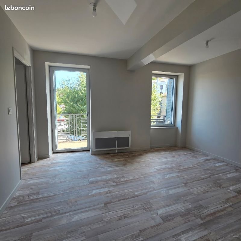 Appartement à louer, 36m², Pontgibaud