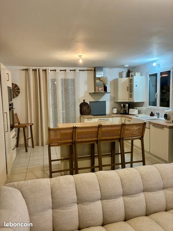 Maison à louer, 85m², Saint-Hilaire-de-Lusignan