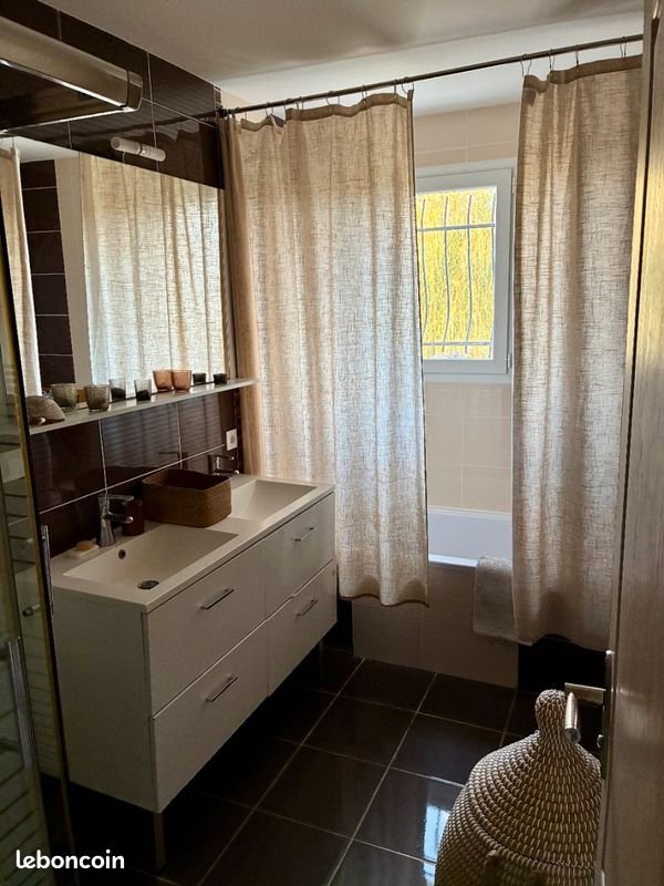 Maison à louer, 85m², Saint-Hilaire-de-Lusignan