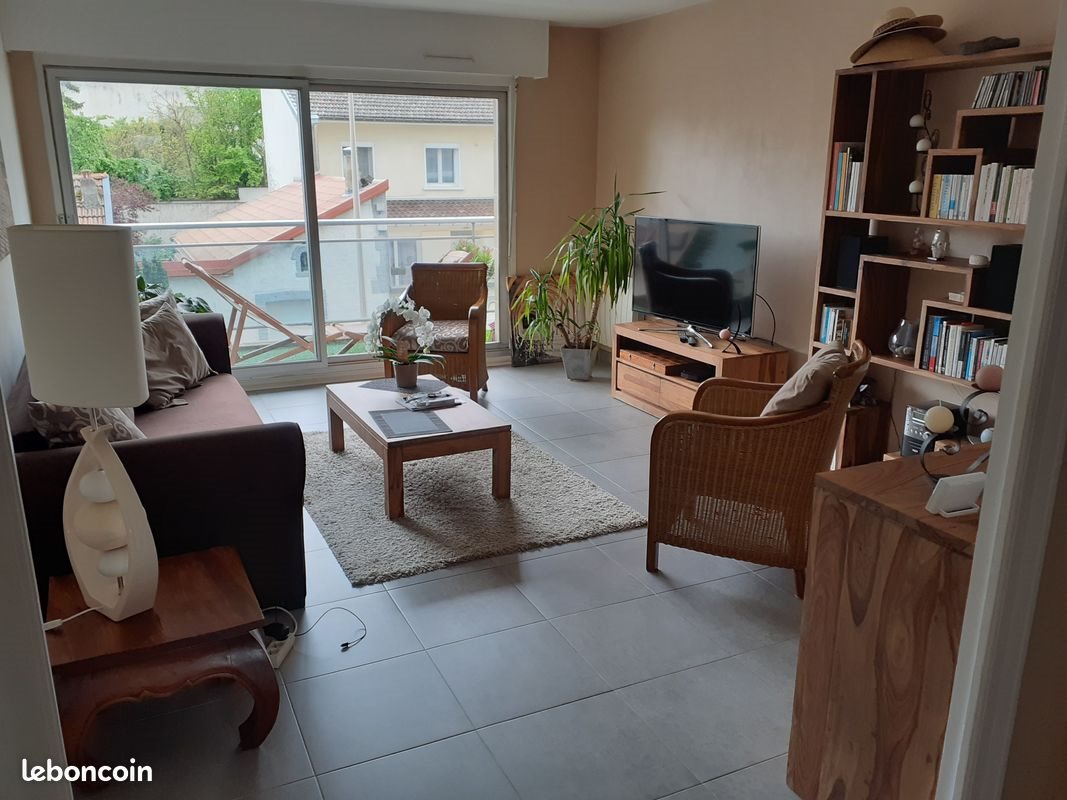 Appartement à louer, 69m², Reims